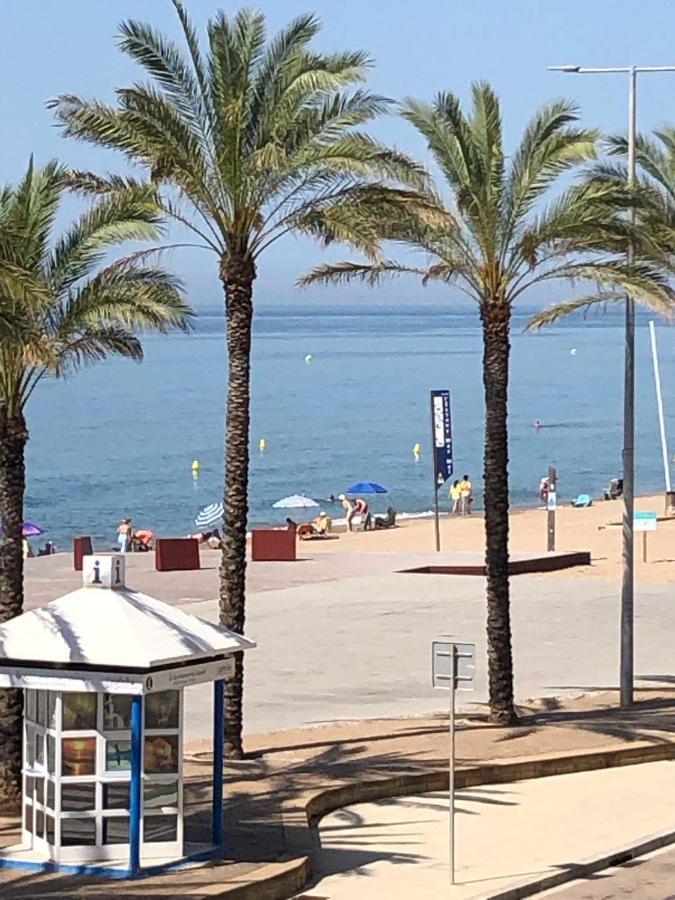 Face A La Mer Calafell Exterior photo