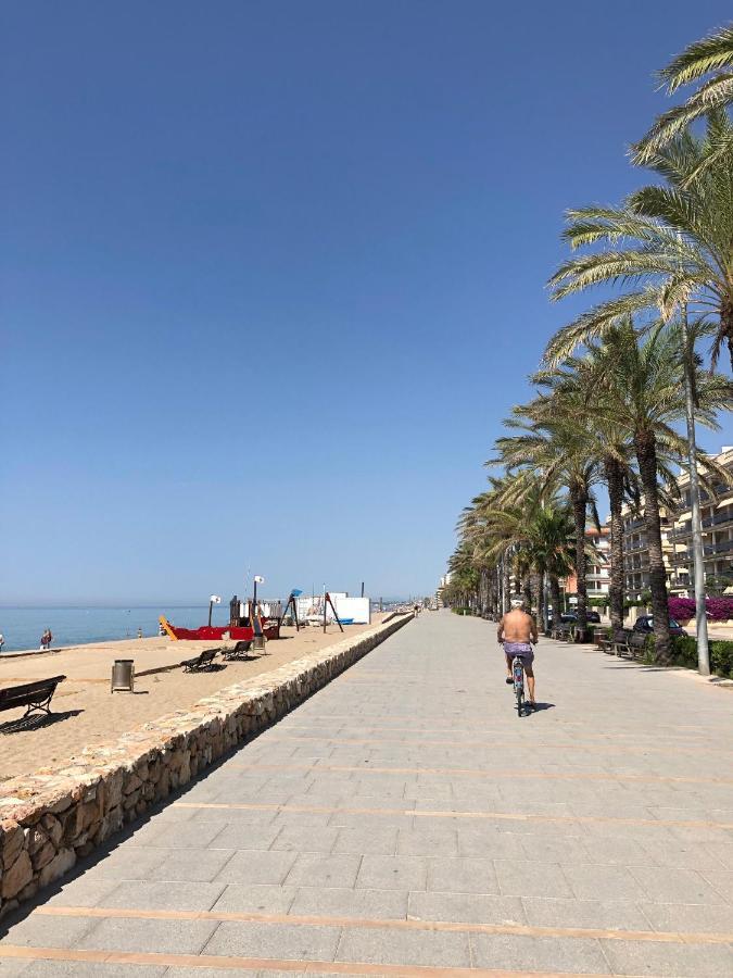 Face A La Mer Calafell Exterior photo